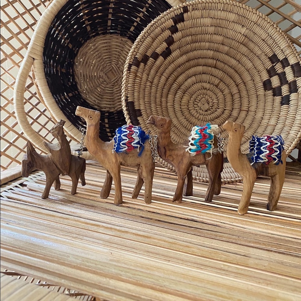 Vintage | Hand Carved Donkey and Camels